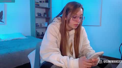 Danny online show from 10-06-25, 02:53