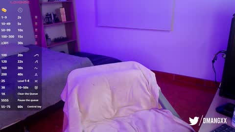 Danny online show from 10-18-25, 10:54