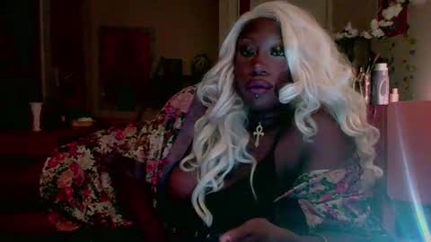 manicpixiedreamgirl__ online show from 09-17-25, 03:08