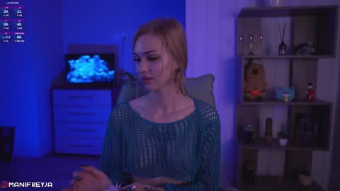 Amelie online show from 12-19-24, 01:07