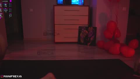 Amelie online show from 03-04-25, 03:00