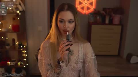 Amelie online show from 10-01-25, 11:33