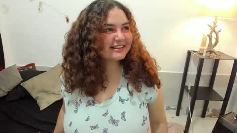 MOLLY online show from 11-30-25, 05:22