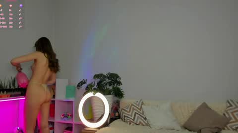 Snapshot of manita_misti chatting on 04-18-26, 07:58 Manita online show from 04-18-26, 07:58