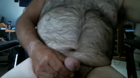 Snapshot of manleg439 chatting on 04-15-26, 04:25 manleg439 online show from 04-15-26, 04:25