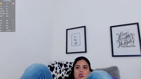 Sofia Sanchez online show from 01-10-25, 02:23