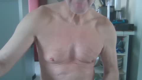 manngrossbite online show from 02-12-25, 10:03