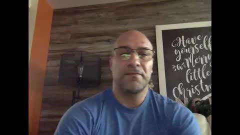david 77977 online show from 12-16-24, 07:21