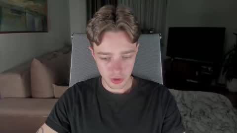 Snapshot of mannyforreal chatting on 09-30-25, 07:08 mannyforreal online show from 09-30-25, 07:08