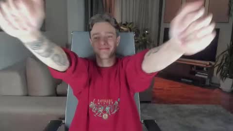 Snapshot of mannyforreal chatting on 10-05-25, 04:38 mannyforreal online show from 10-05-25, 04:38