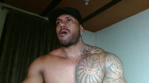 Snapshot of manolofitt chatting on 03-27-26, 11:15 Manolo online show from 03-27-26, 11:15