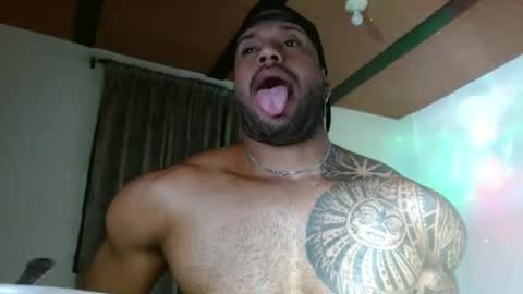 Snapshot of manolofitt chatting on 04-09-26, 11:15 Manolo online show from 04-09-26, 11:15