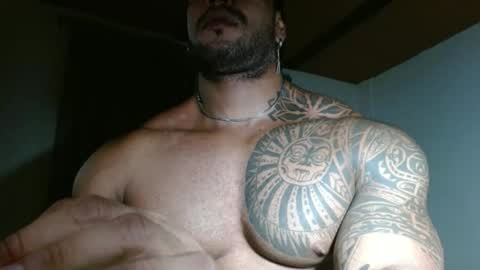 Snapshot of manolofitt chatting on 04-16-26, 12:00 Manolo online show from 04-16-26, 12:00