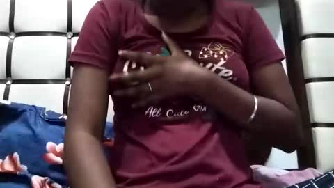 manreet_sen23 online show from 09-14-25, 12:43