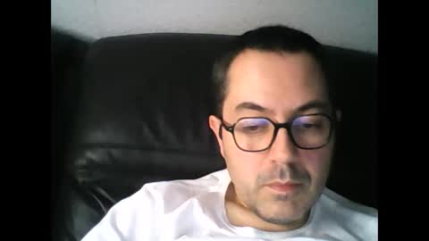 Snapshot of manu5933 chatting on 01-15-25, 04:00 manu5933 online show from 01-15-25, 04:00