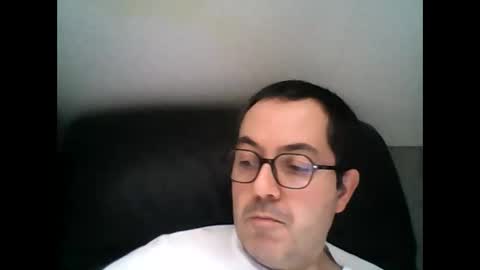 Snapshot of manu5933 chatting on 01-28-25, 12:22 manu5933 online show from 01-28-25, 12:22