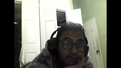 Snapshot of manu_hb chatting on 10-23-25, 05:18 manu_hb online show from 10-23-25, 05:18