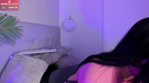 Manu Velez  online show from 01-13-25, 06:05