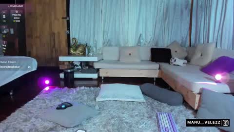 Manu Velez  online show from 09-23-25, 08:06