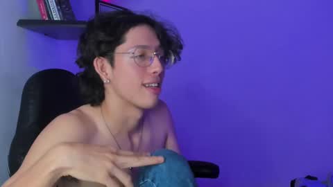 Manuel online show from 03-02-25, 10:38