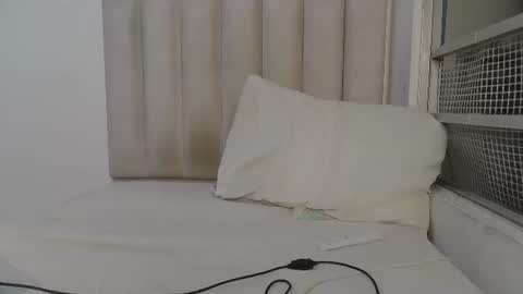 Manuel online show from 07-11-26, 03:09