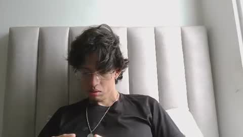 Manuel online show from 08-06-26, 05:15