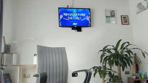 manucute 23  online show from 09-24-25, 03:37