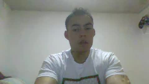Snapshot of manuel9810 chatting on 01-01-25, 01:58 manuel9810 online show from 01-01-25, 01:58