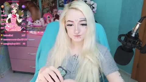 Manuela online show from 03-09-25, 11:25