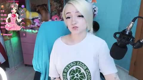 Manuela online show from 03-11-25, 08:20