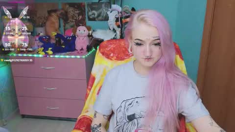 Manuela online show from 09-12-25, 04:07