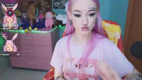 Manuela online show from 09-18-25, 01:35