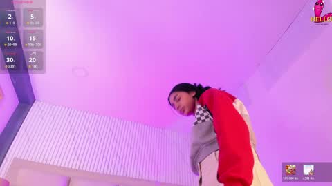 Snapshot of manuelaevans_ chatting on 04-05-26, 09:23 Manuela online show from 04-05-26, 09:23