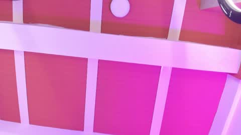 Snapshot of manuelaevans_ chatting on 05-16-26, 12:40 Manuela online show from 05-16-26, 12:40