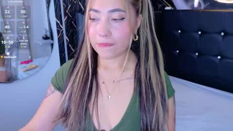 Manuela  online show from 02-05-26, 03:44