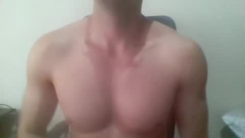 manuelcadavid18 online show from 04-28-26, 09:53