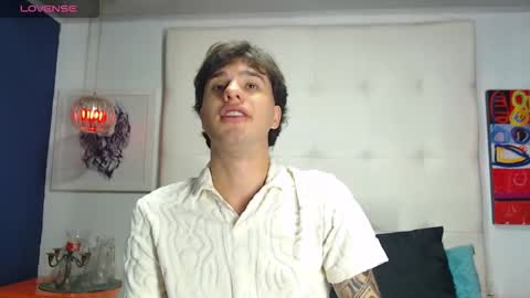 Manuel online show from 03-20-26, 04:06