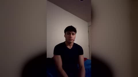 Snapshot of manuuuu99 chatting on 02-25-26, 02:32 manuuuu99 online show from 02-25-26, 02:32