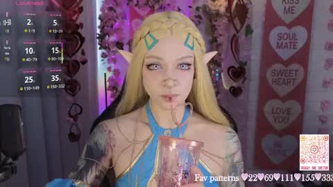 Snapshot of mao_me_meow chatting on 03-13-26, 08:21 Sasha online show from 03-13-26, 08:21