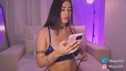 Snapshot of maquiii chatting on 03-27-26, 01:22 Maquii online show from 03-27-26, 01:22