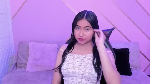 Snapshot of mar_08_ chatting on 09-17-25, 04:03 Mar online show from 09-17-25, 04:03