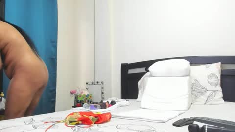 Mara online show from 10-28-25, 02:20