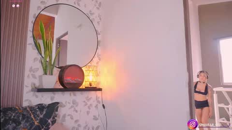 Mara Independent Model online show from 05-13-26, 03:31