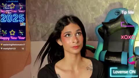 Snapshot of mara_friendboy chatting on 02-09-25, 12:17 Mara online show from 02-09-25, 12:17