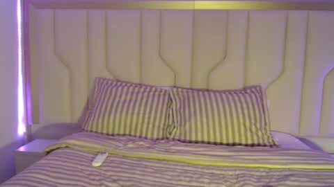 Snapshot of mara_sex chatting on 10-14-25, 09:26 pao online show from 10-14-25, 09:26