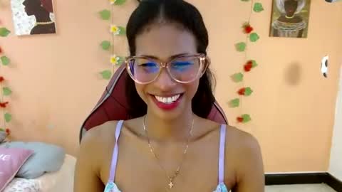 Mara 3 online show from 06-26-26, 01:15