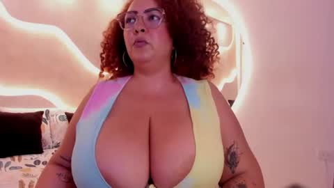 Mrs. Sweet online show from 06-23-26, 01:36