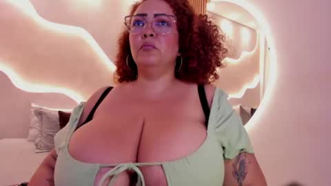 Mrs. Sweet online show from 06-26-26, 02:38