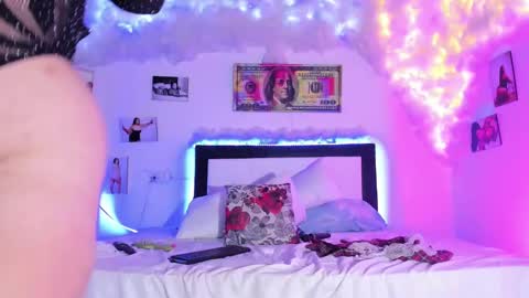 maralinette22 online show from 02-21-25, 11:43