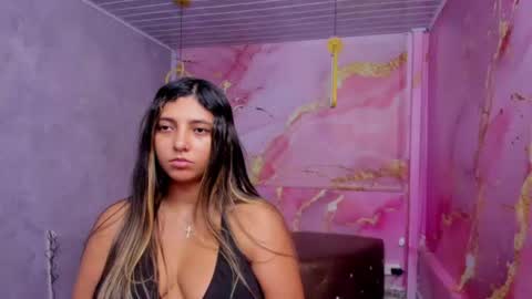Maraluna online show from 06-21-26, 03:58
